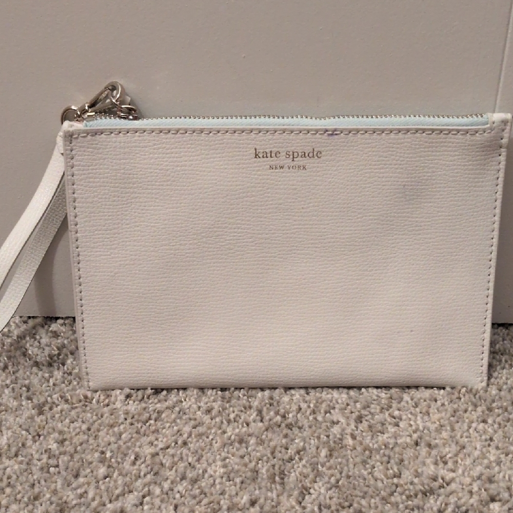 Kate Spade White Wristlet Clutch